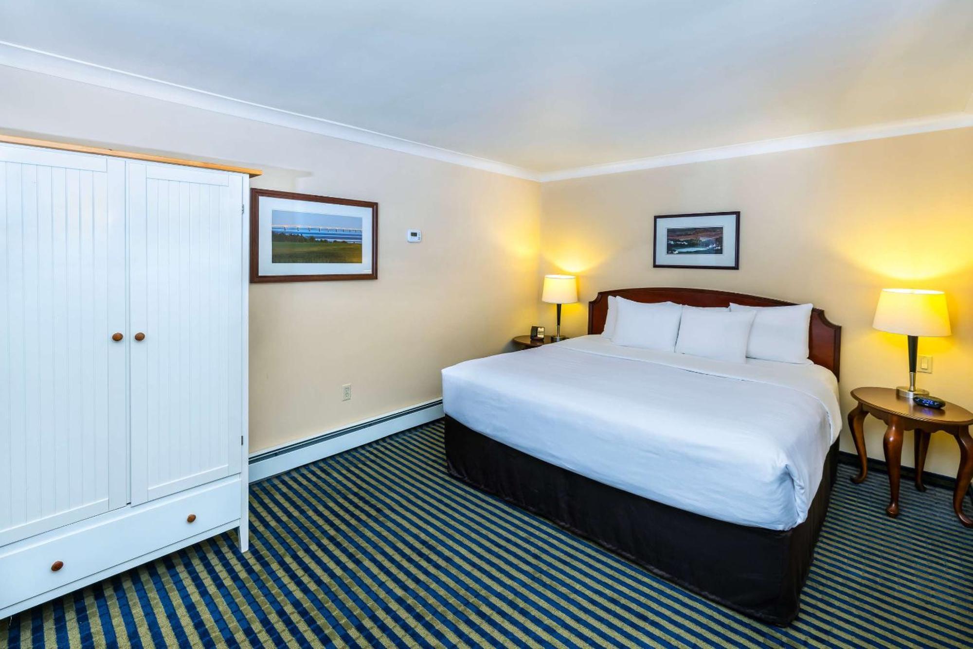 Quality Inn & Suites Garden Of The Gulf Summerside Buitenkant foto